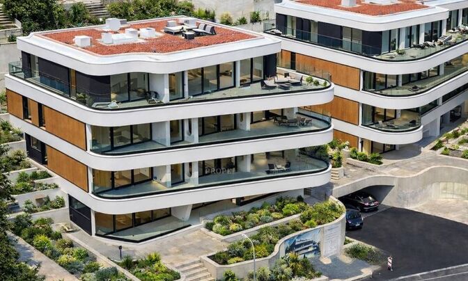 Двухкомнатная квартира, Центр