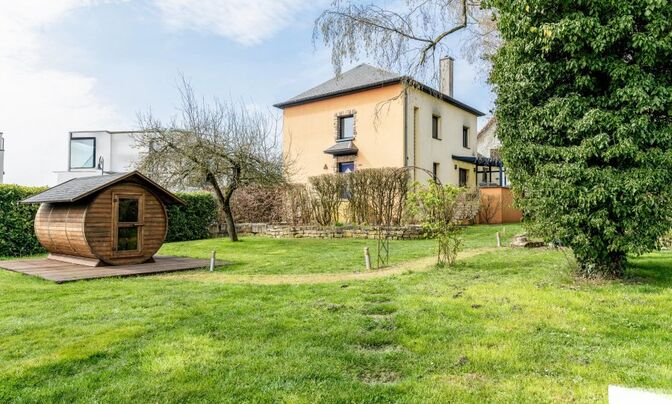 Detached house 4 bedrooms for sale in Bertrange