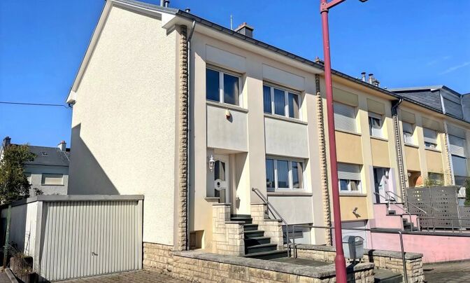 Semi-detached house 4 bedrooms for sale in Pétange