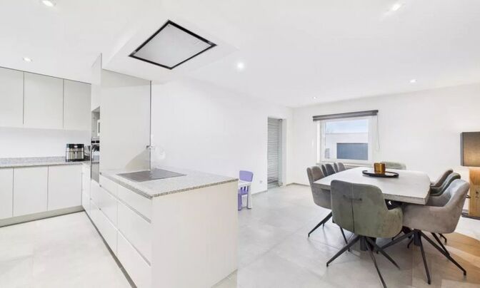 Detached house 5 bedrooms for sale in Grosbous