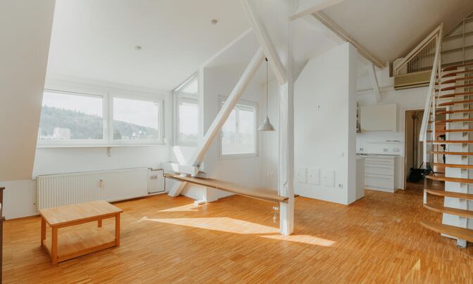 Квартира 3-комнатная Новая Бежиград