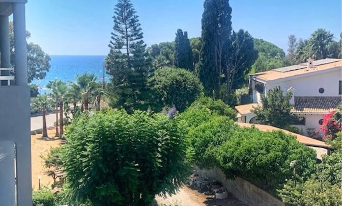 5 Bedroom Apartment For Sale in Limassol, Potamos Germasogeia