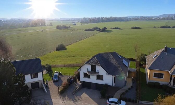 Detached house 6 bedrooms for sale in Peppange