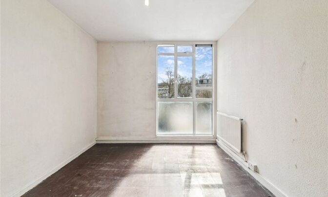 Hallfield Estate, Bayswater