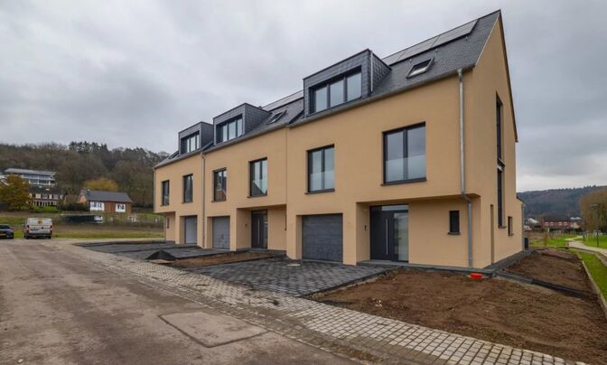 Detached house 4 bedrooms for sale in Echternach