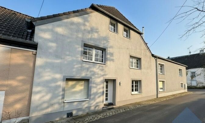 Apartment 7 bedrooms for sale in Heiderscheid