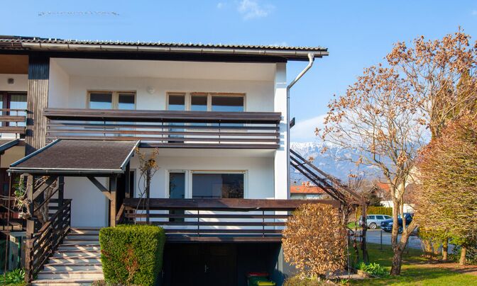 Дом Двойняшки Новый Блед