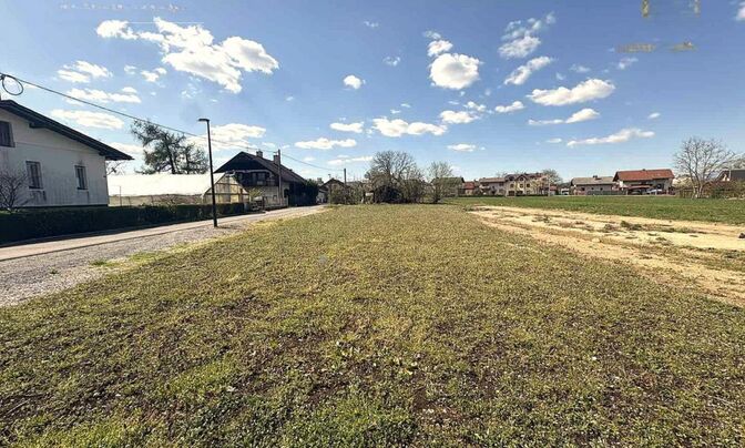 Участsиы земли Нови Я&ршах и Подний Кашшьо.