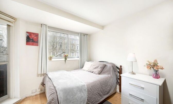 Cromwell Road, Earls Court