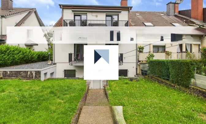 Apartment 3 bedrooms for sale in Hesperange