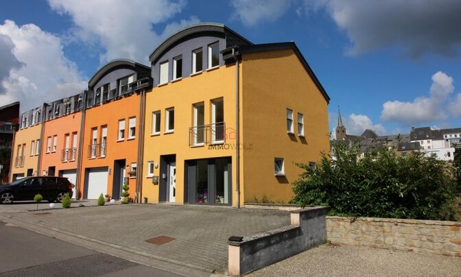 House 3 bedrooms for sale in Wiltz