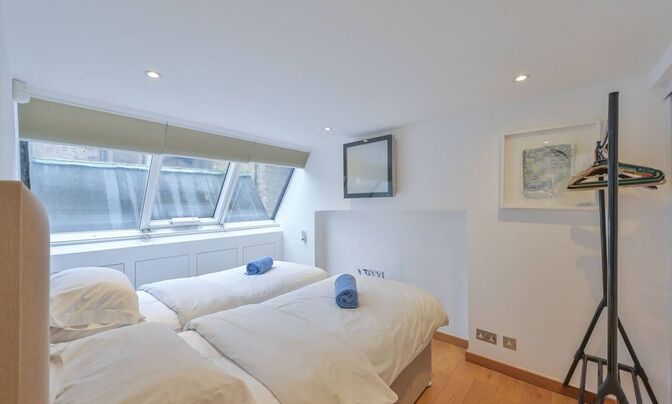 Gunter Grove, Chelsea