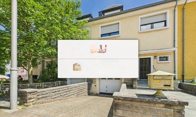 House 4 bedrooms for sale in Bertrange