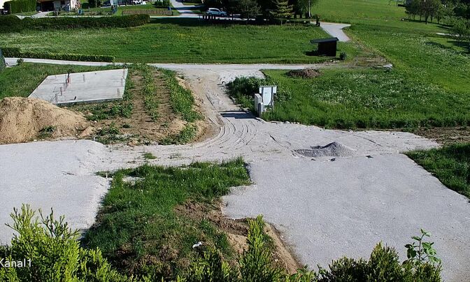 Земельный участок в Рогашке-Слатине