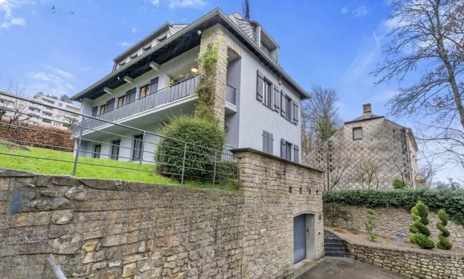 Detached house 5 bedrooms for sale in Luxembourg-Limpertsberg