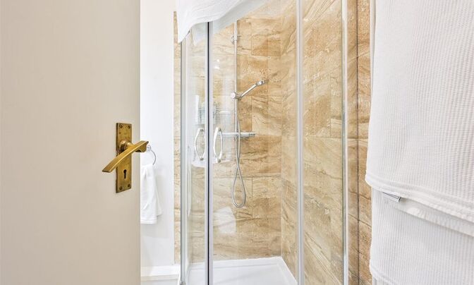 Florin Court, Charterhouse Square