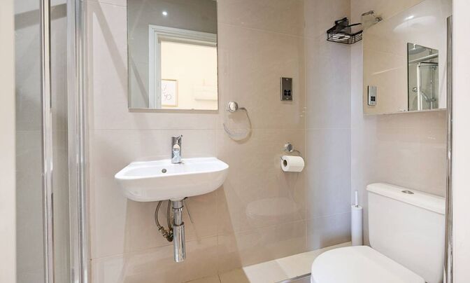 Mackenzie Road, Caledonian Road