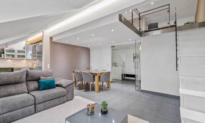 Apartment 3 bedrooms for sale in Niederfeulen