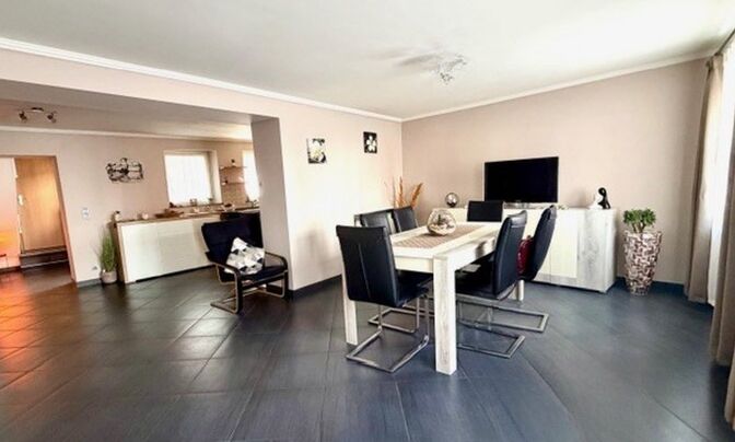 House 4 bedrooms for sale in Remich