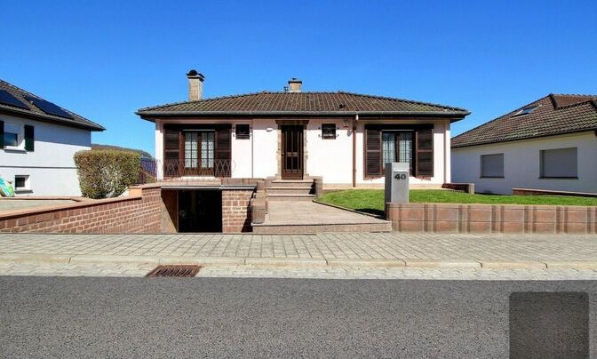 House 3 bedrooms for sale in Junglinster