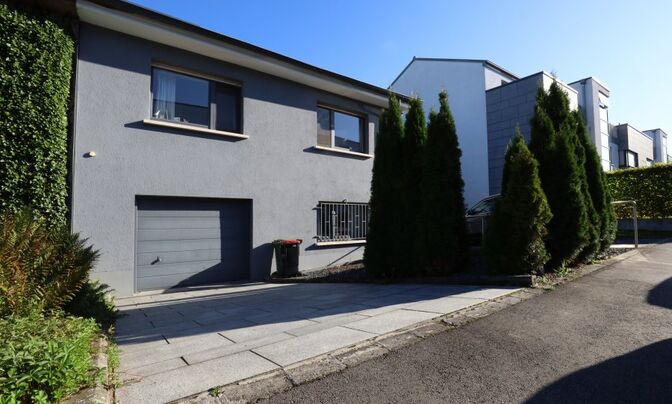 Semi-detached house 4 bedrooms for sale in Itzig