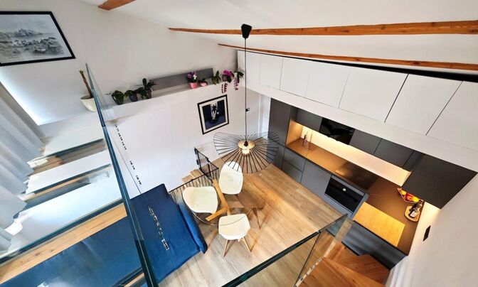 Четырёхкомнатная квартира с террасой в Пиране