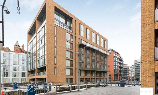 Hirst Court, Grosvenor Waterside, 20 Gatliff Road