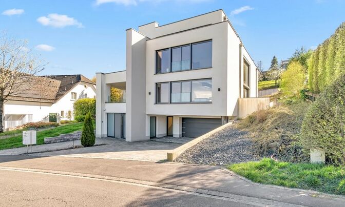 Detached house 5 bedrooms for sale in Rameldange