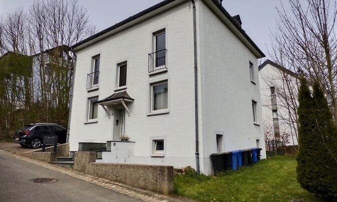 Apartment 2 bedrooms for sale in Useldange