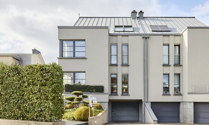 House 5 bedrooms for sale in Senningerberg