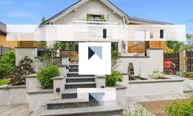 Detached house 4 bedrooms for sale in Sandweiler