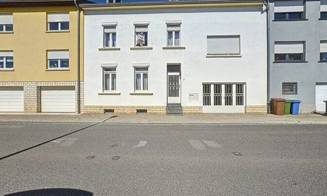 Detached house 4 bedrooms for sale in Itzig