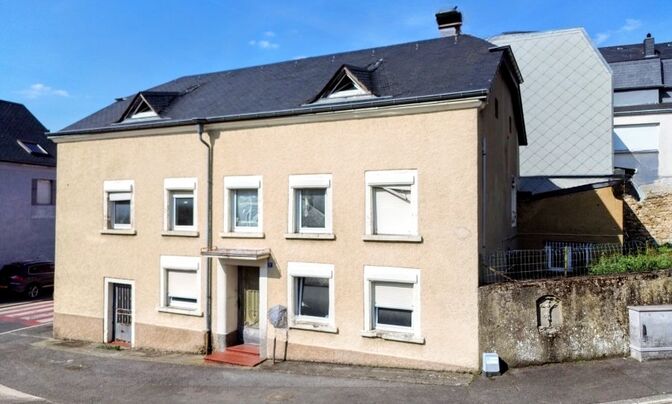 Semi-detached house 4 bedrooms for sale in Dalheim