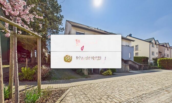 Semi-detached house 6 bedrooms for sale in Berg(Betzdorf)