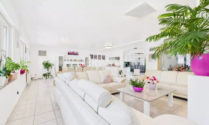 Detached house 6 bedrooms for sale in Bous