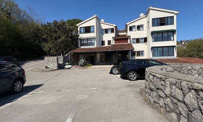 Четырехкомнатная квартира Воложко