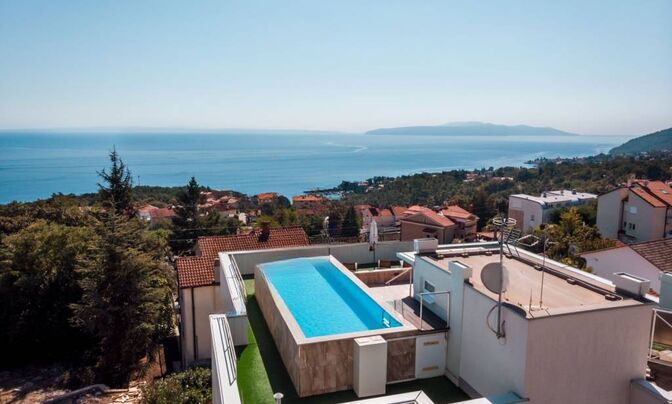 Трёхкомнатная квартира в Опатии