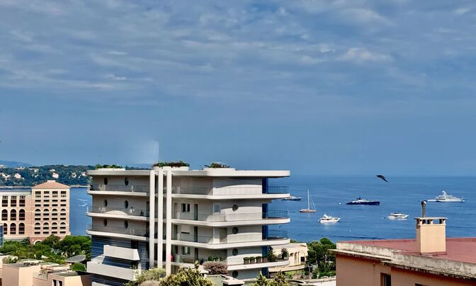 Apartment Monaco, La Rousse-Saint Roman