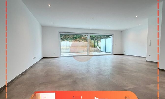 House 4 bedrooms for sale in Oetrange
