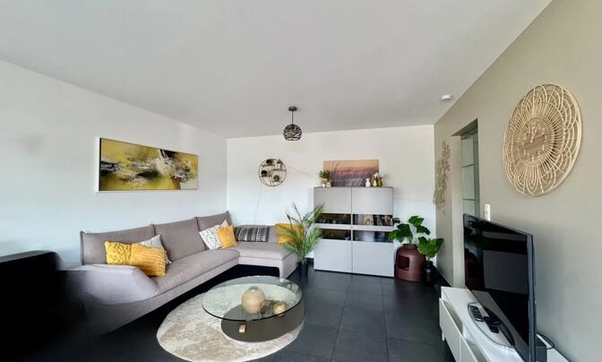 Duplex 2 bedrooms for sale in Hobscheid