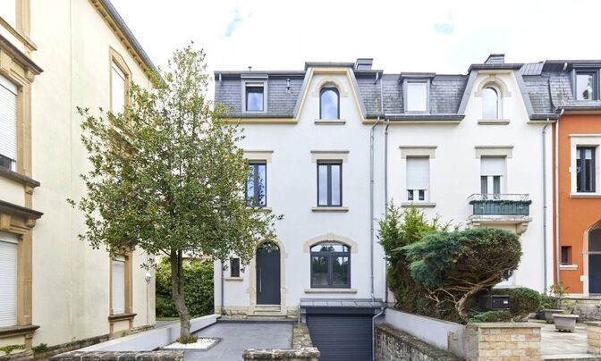 House 4 bedrooms for sale in Luxembourg-Verlorenkost