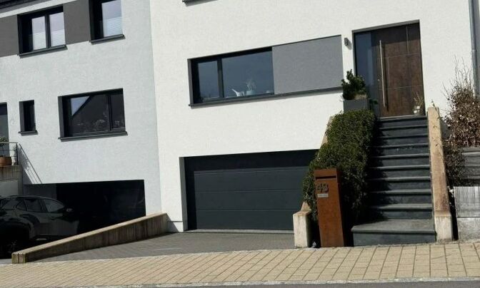 House 4 bedrooms for sale in Mersch